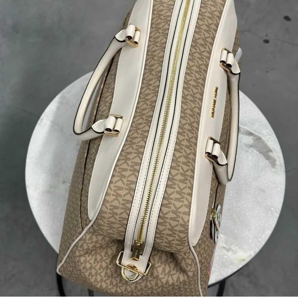 Michael KORS the weekender bag - Picture 3 of 7